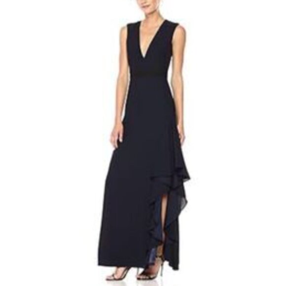 Monique Lhuillier Dresses & Skirts - Monique Llhuiller Plunging Neckline Gown in‎ Midnight Navy sz 0